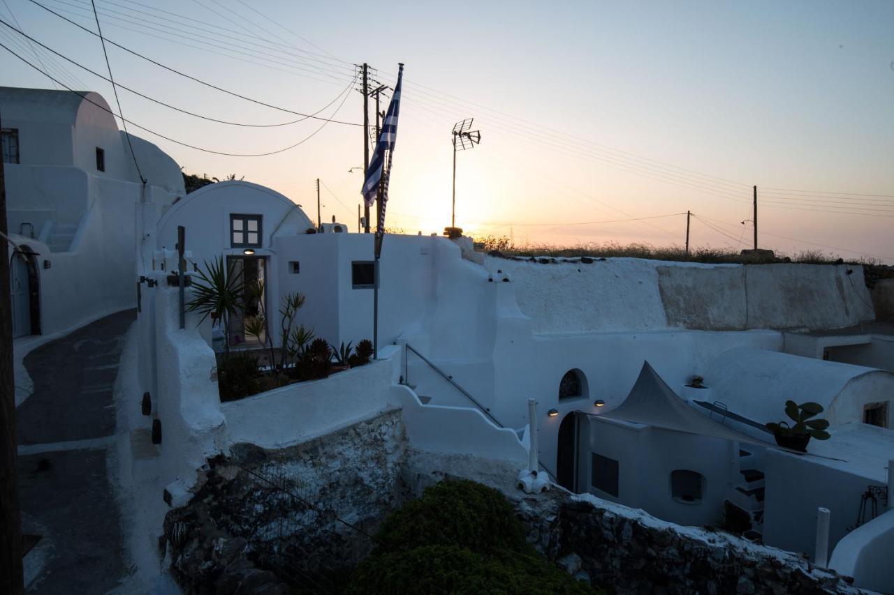 Mylopetres Traditional Houses Finikia Oía Exterior foto